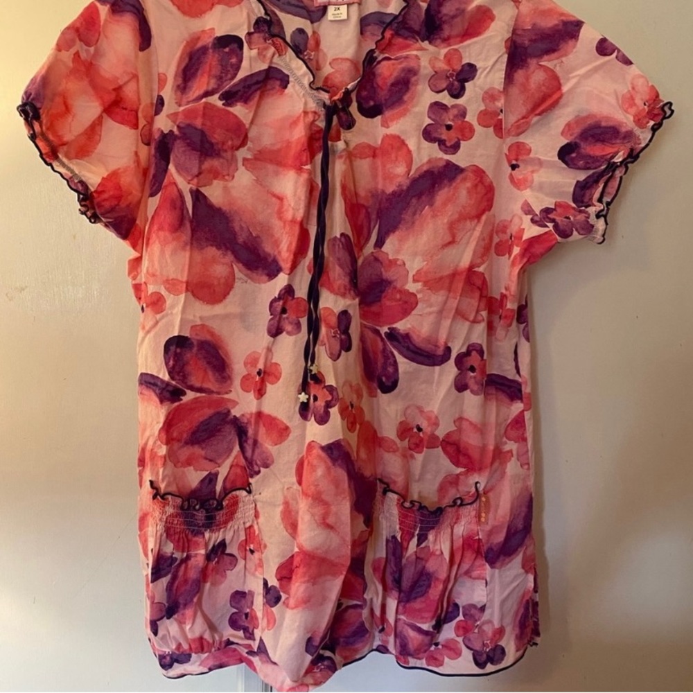 Koi scrub top